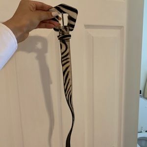 Zebra print belt